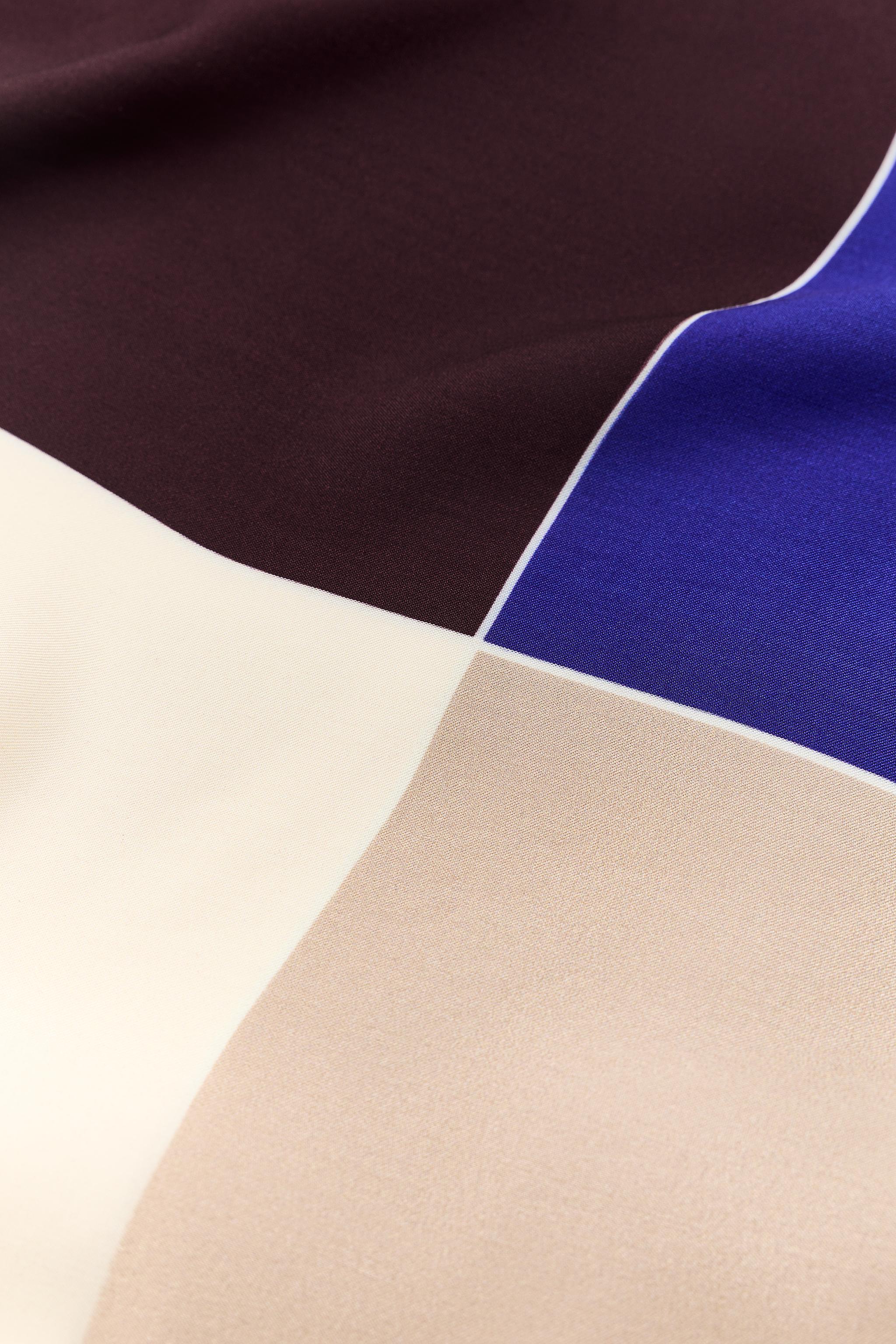 FOULARD IMPRIMÉ 100% VISCOSE